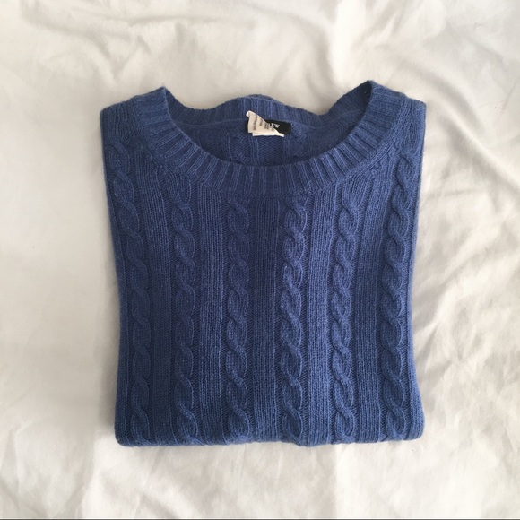 J. Crew Sweaters - J. Crew cashmere/Merino blend cable knit sweater